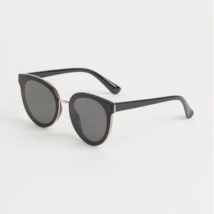 H&M Black Sunglasses